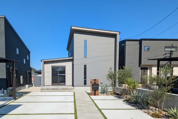 熊本市北区植木町岩野3期5号地 33坪 4SSLDK 販売価格 3,298万円 毎月の支払い例 57,889円